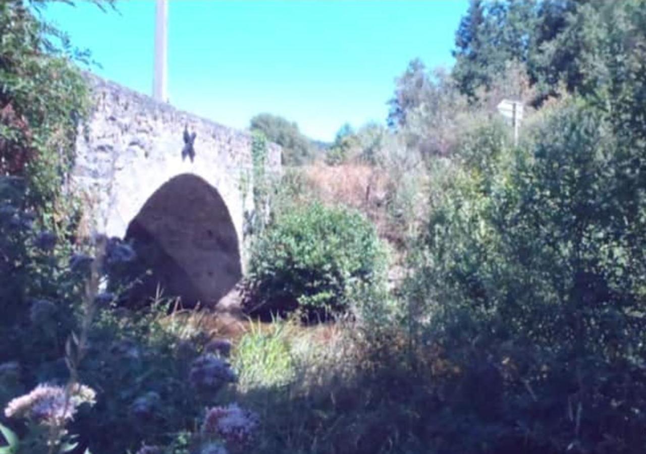 Dormez Dans La Chambre Du Meunier ! Germolles-sur-Grosne Exterior foto